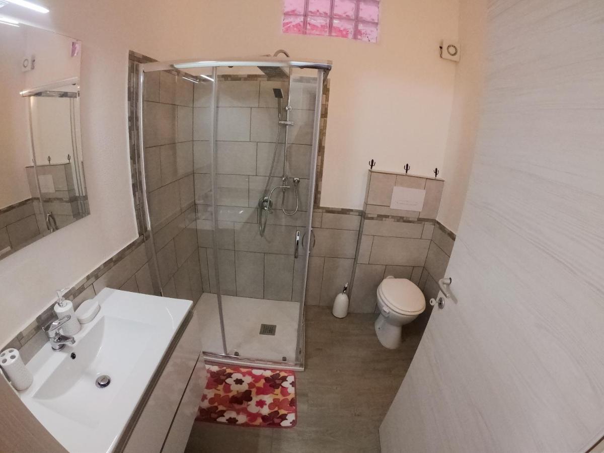 Cactus House Apartment Олбия Екстериор снимка